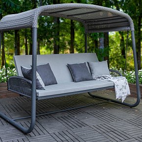 Стильні садові гойдалки- Ла Козза